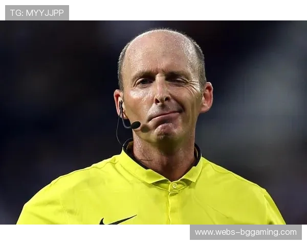 英超裁判水平争议：专业性与一致性能否兼得？