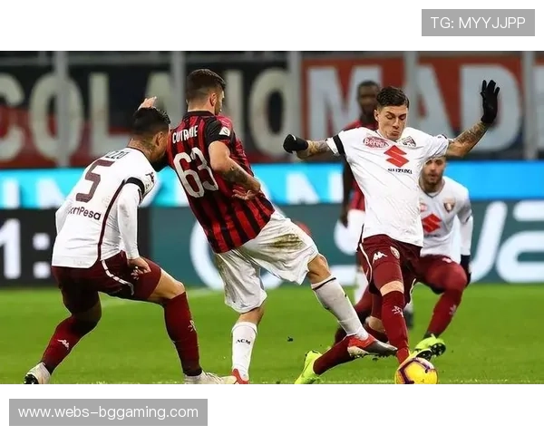 雪战考验,都灵vsAC米兰场地维护成焦点 雪战考验,都灵vsAC米兰场地维护成焦点